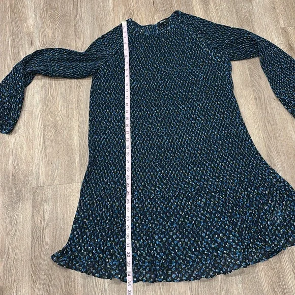 Madewell Plisse Dress. Size L. - Picture 8 of 10